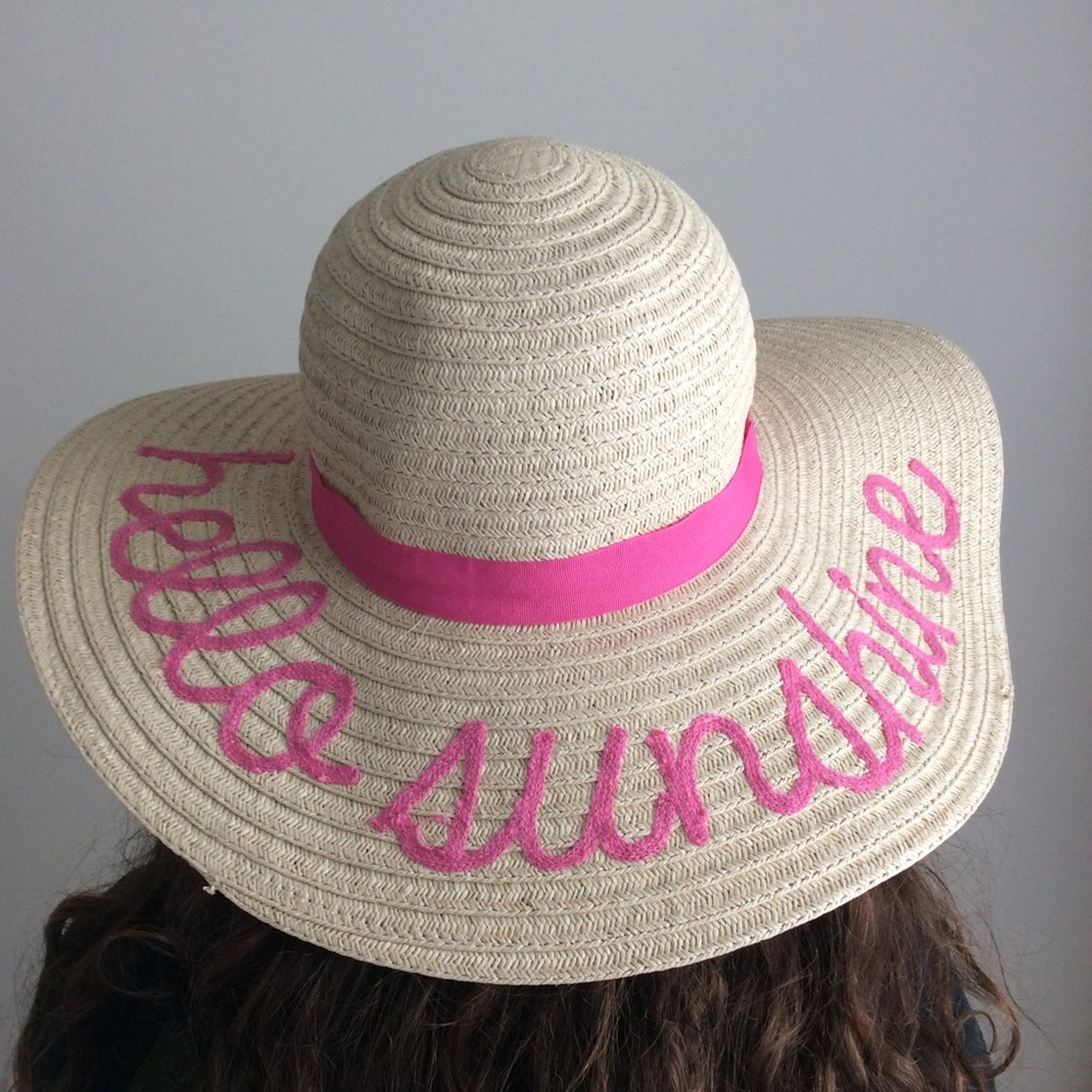 RESTOCK Hello Sunshine Embroidered Beach Hat NWT - Picture 5 of 7